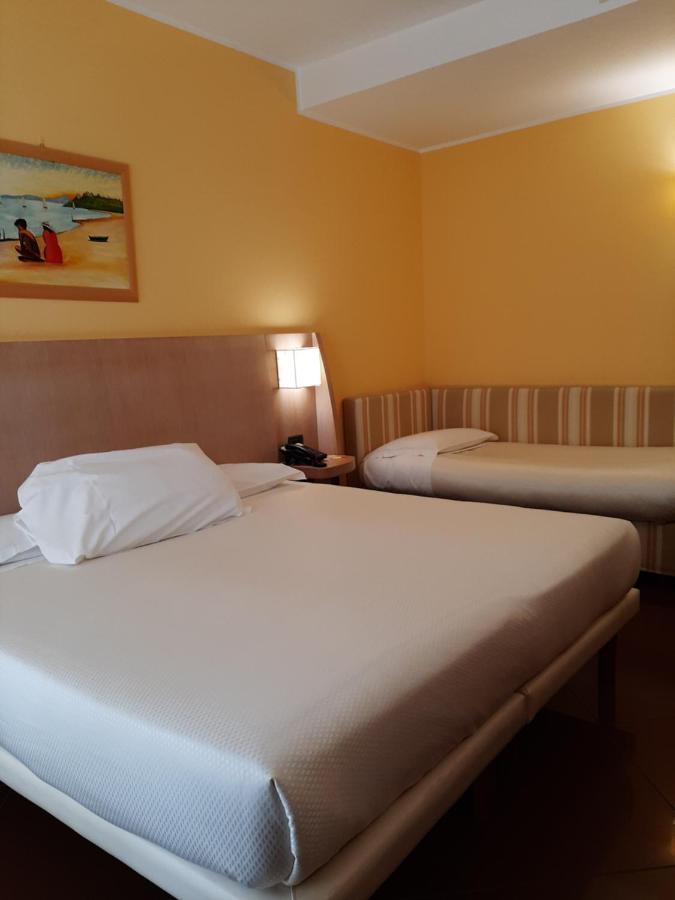 Hotel Chiaraluna Civitanova Marche